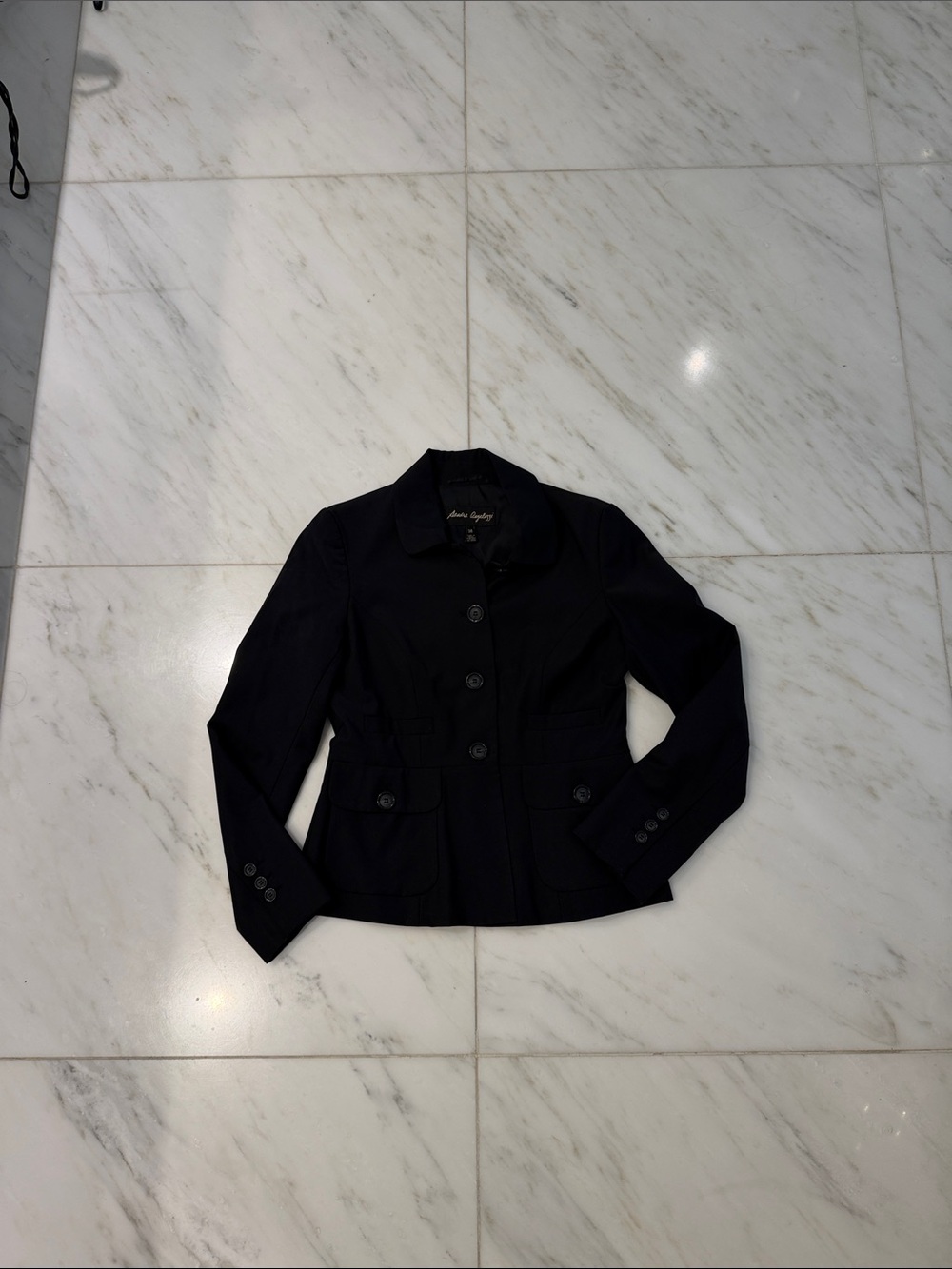 Women's Black Tailored Button-Front Blazer